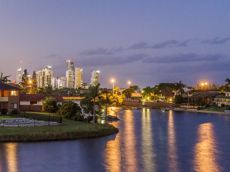 39 Cadence Avenue, Mermaid Waters, QLD 4218