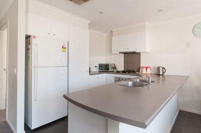 111 Mareeba Way, Craigieburn, VIC 3064