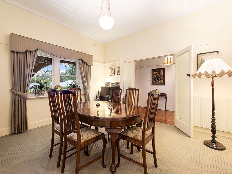 1035 Dandenong Road, Malvern East, VIC 3145