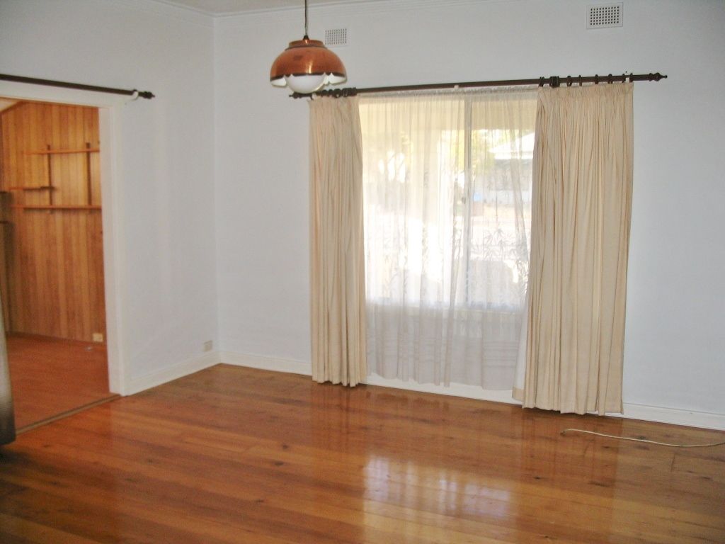 99 Sixteenth Street, Renmark, SA 5341