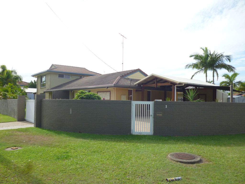1 Ewinga Court, Mountain Creek, QLD 4557