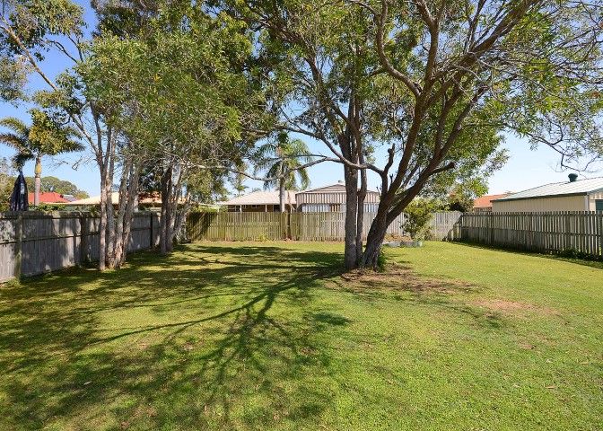 113 Limpus Street, Urangan, QLD 4655