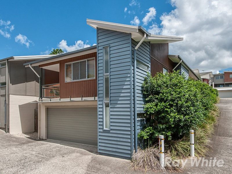 9 Lackeen Street, Everton Park QLD 4053