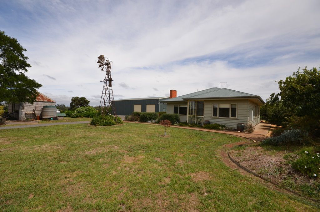 506 Bungaree - Creswick Road, Pootilla, VIC 3352