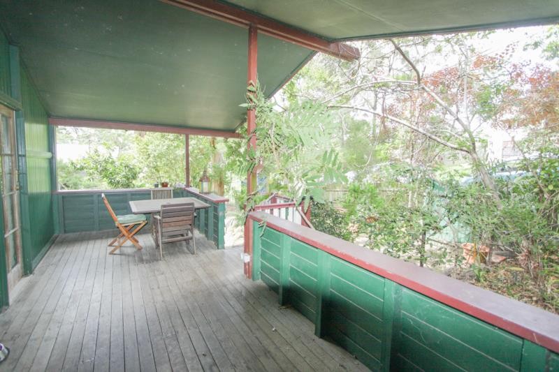 16 FROBISHER Street, ASHGROVE, QLD 4060