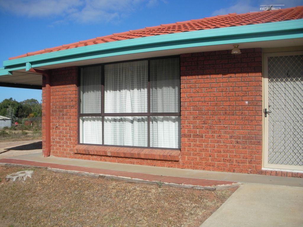 6-10 Hendy Road, Buronga NSW 2739
