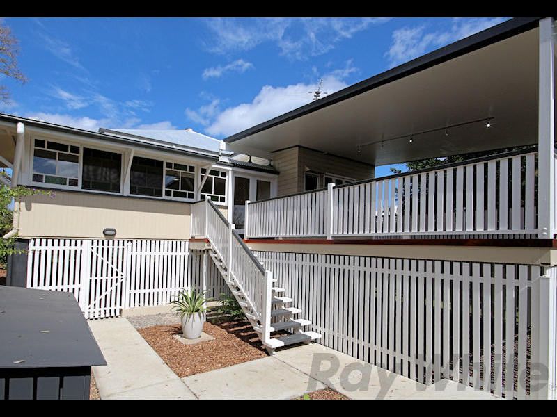50 Glebe Road, NEWTOWN QLD 4305