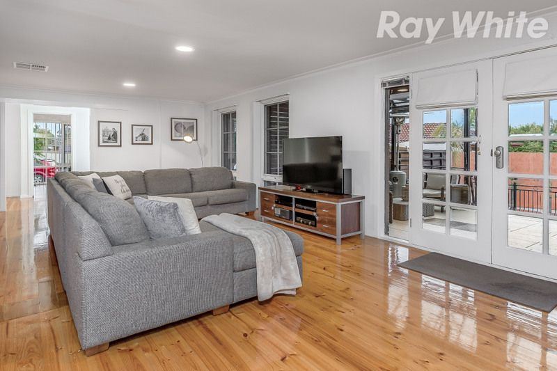 5 Mozart Court, Bundoora, VIC 3083