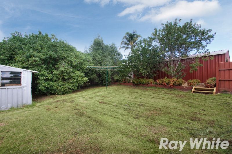 5 Finch Court, Pakenham, VIC 3810