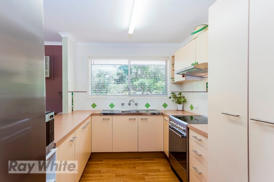 19 Lillian Street, Karalee, QLD 4306