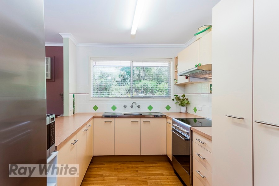 19 Lillian Street, Karalee, QLD 4306