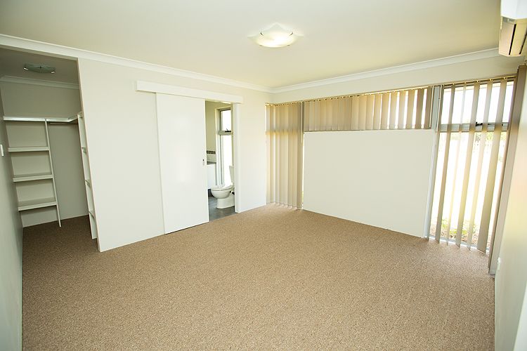 9 Periwinkle Street, Drummond Cove, WA 6532