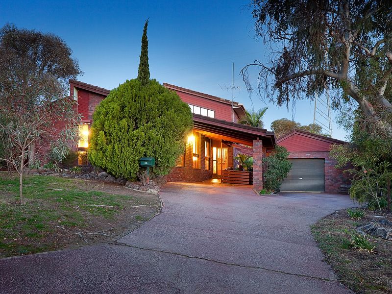 38 Mountain View Drive, LAVINGTON NSW 2641