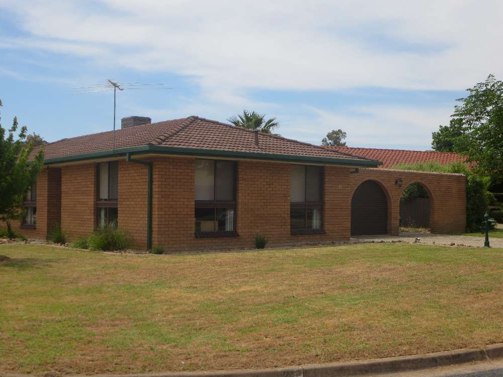 21 Sunwood Drive, Lavington, NSW 2641