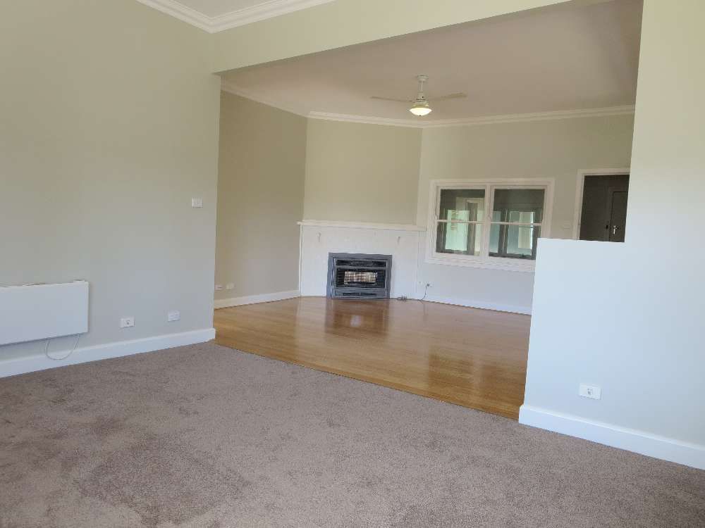 31 Commercial Street, Walla Walla, NSW 2659