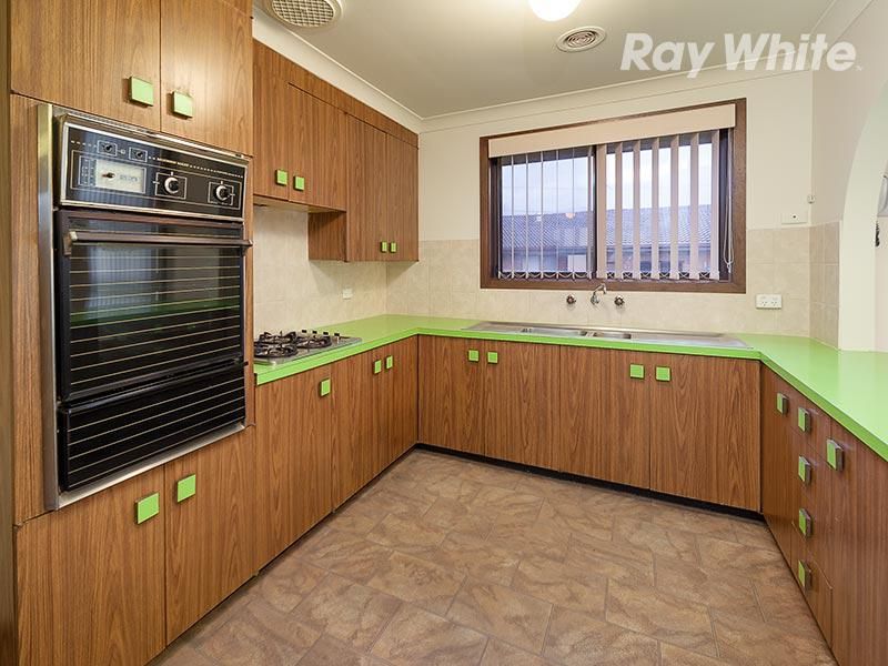 359 Sandrina Drive, Lavington, NSW 2641