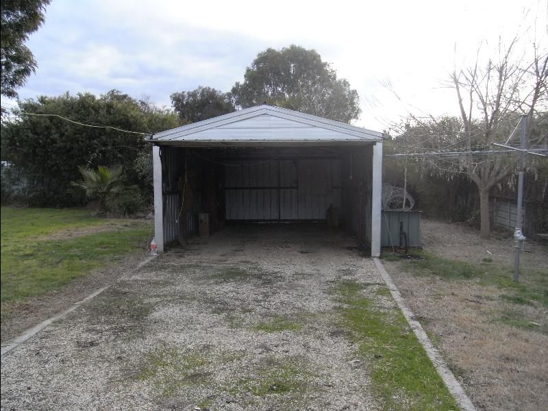 61 Hammer Street, Howlong, NSW 2643