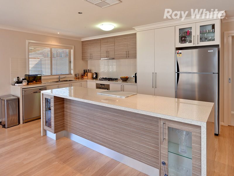 11 Lawson Circuit, Lavington, NSW 2641