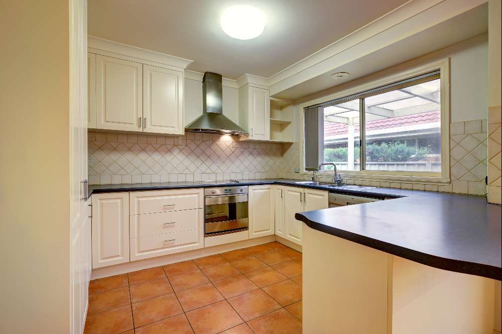 43 Saville Avenue, Lavington, NSW 2641