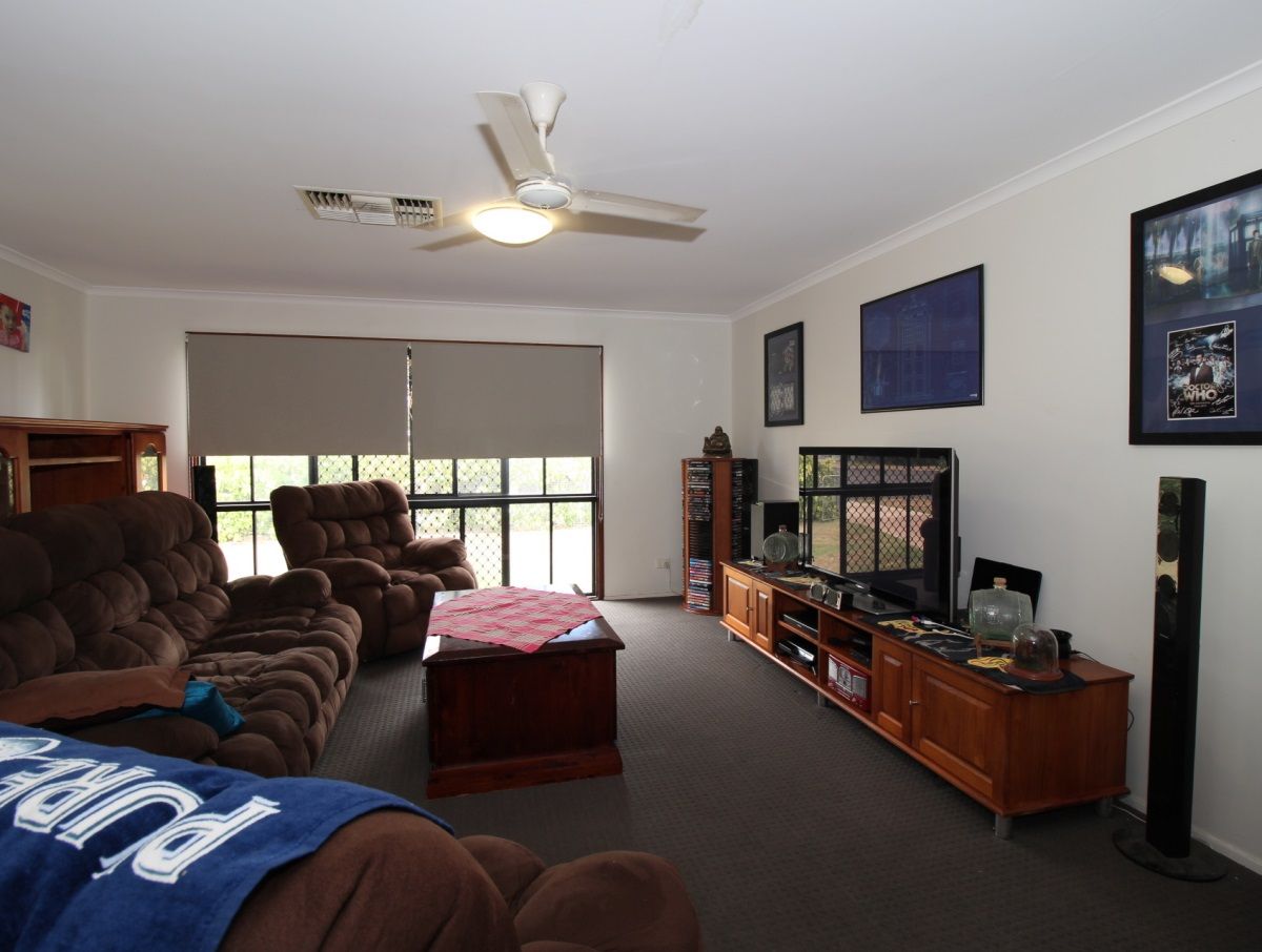 111 Harris Street, Emerald, QLD 4720
