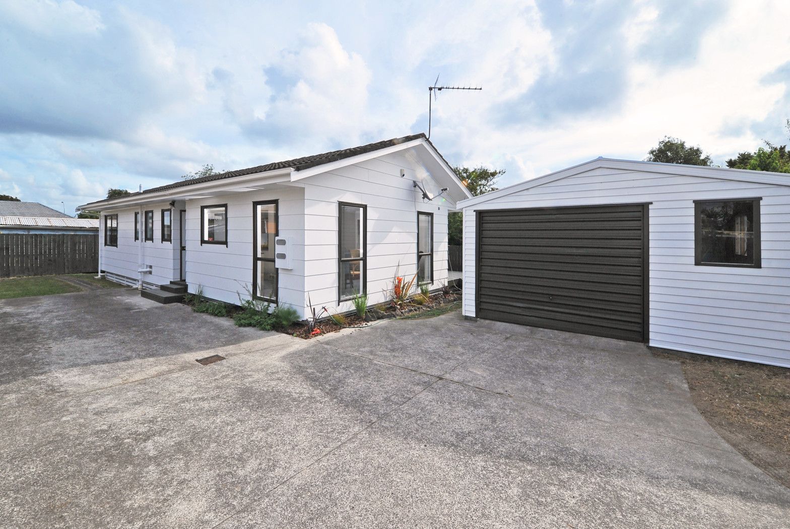 16 A Martin Road, Manurewa, Manukau City