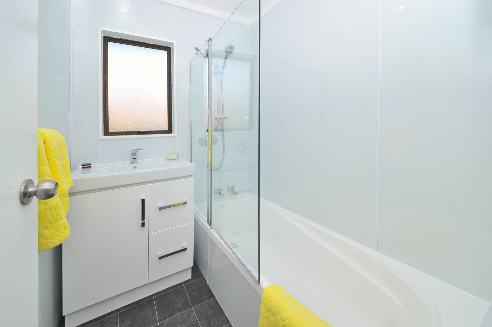 16 A Martin Road, Manurewa, Manukau City