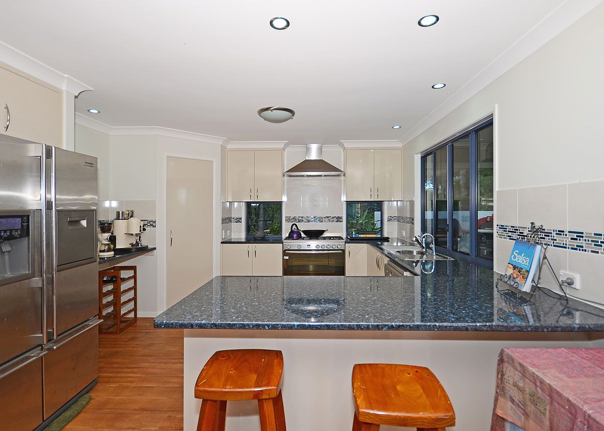 70 Palm Way, DUNDOWRAN BEACH, QLD 4655