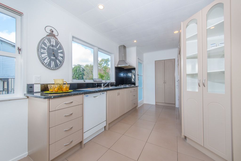92 Elliot Street, Papakura, Papakura
