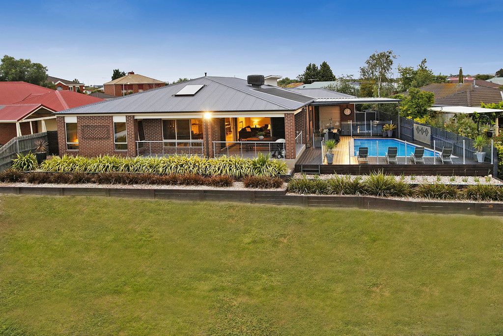 15 Stefan Court, Lara, VIC 3212