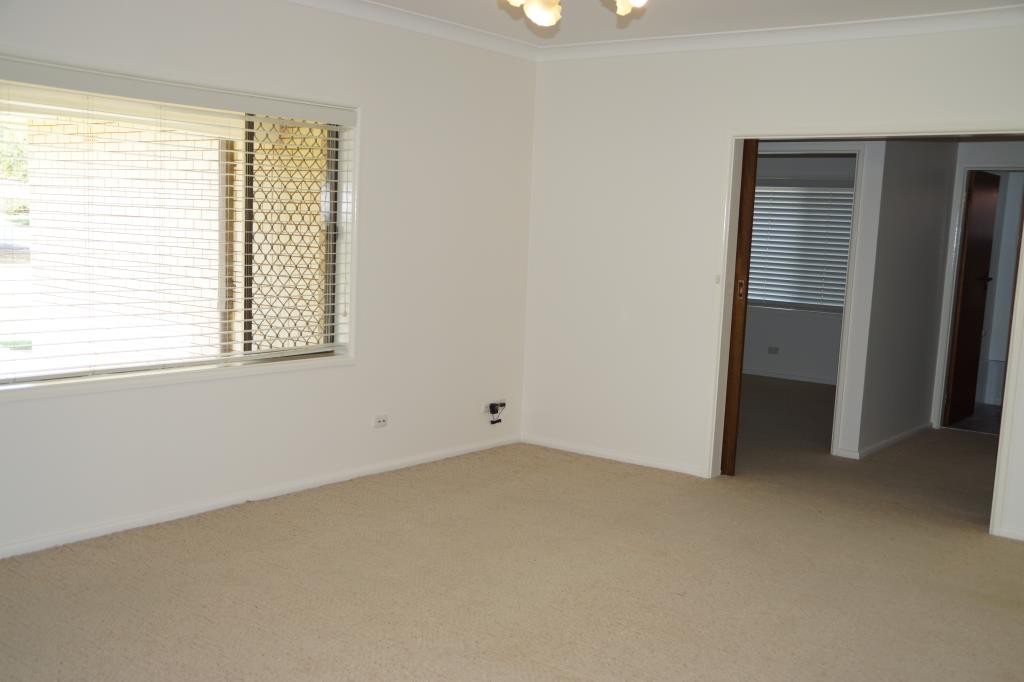 33 Brigalow Avenue, Dubbo, NSW 2830