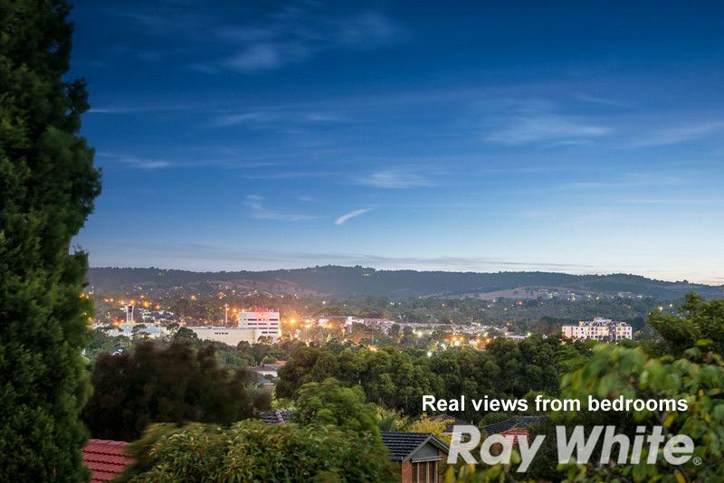 25 Quixley Grove, WANTIRNA, VIC 3152