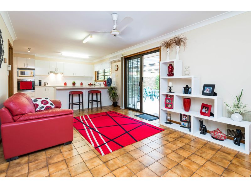 16 Romanette Street, Mansfield, QLD 4122