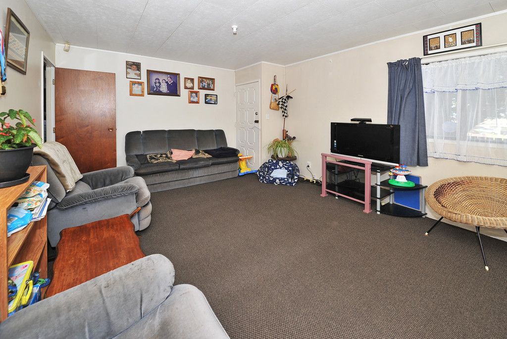 1/2 Senecio Place, Weymouth, Manukau City
