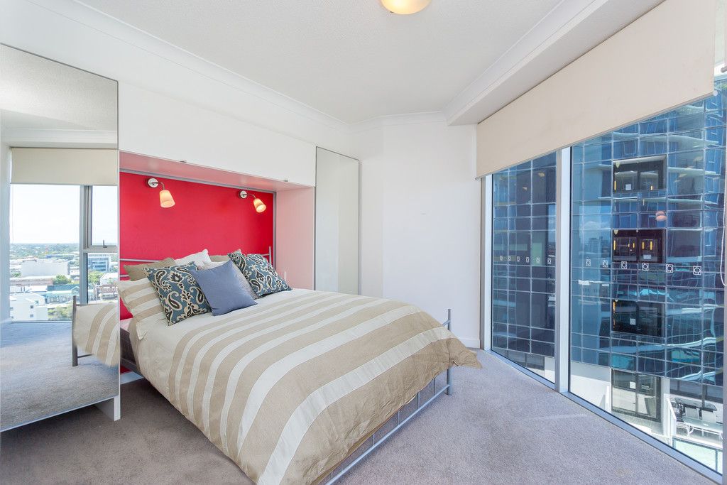 21007/5 Lawson Street, Southport, QLD 4215