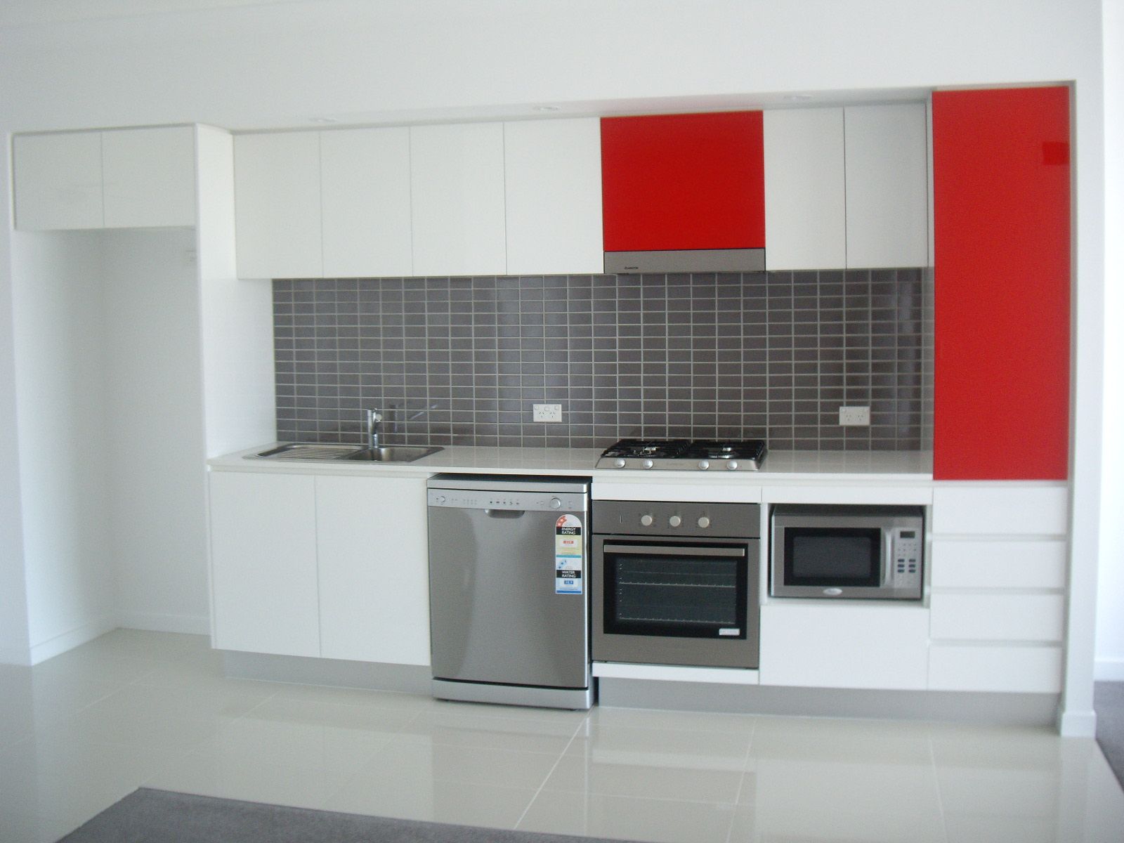 31708/9 Lawson Street, Southport, QLD 4215