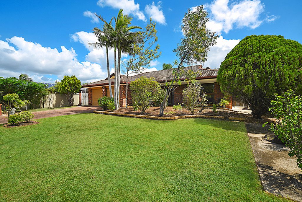 5 Coachwood Court, Burleigh Waters, QLD 4220