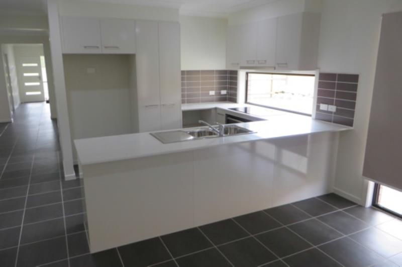 5 Lenton Court, Burpengary, QLD 4505