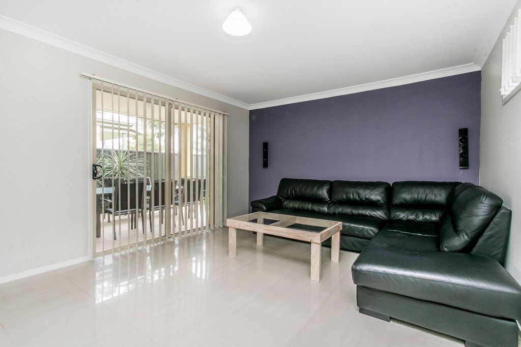 10 Governor Street, JORDAN SPRINGS, NSW 2747