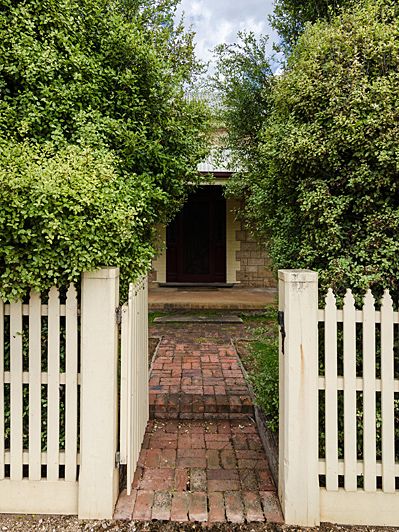 25 North Parade, STRATHALBYN, SA 5255