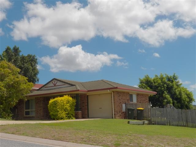 33 Ellington Street, New Auckland, QLD 4680