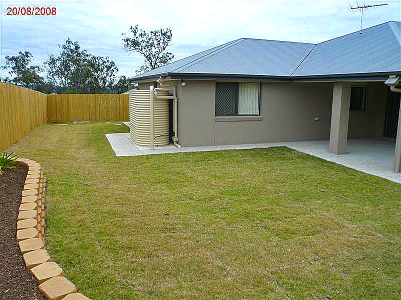 Flinders View, QLD 4305