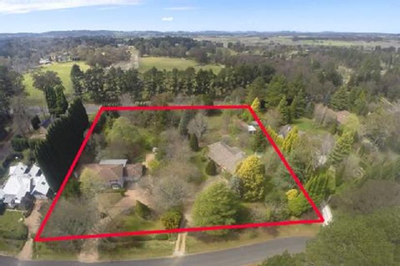 1-3 Hurlingham Avenue, Burradoo, NSW 2576
