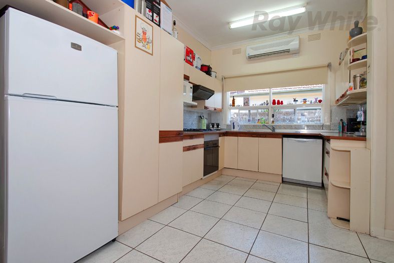 8 Lewis Street, Coburg North, VIC 3058