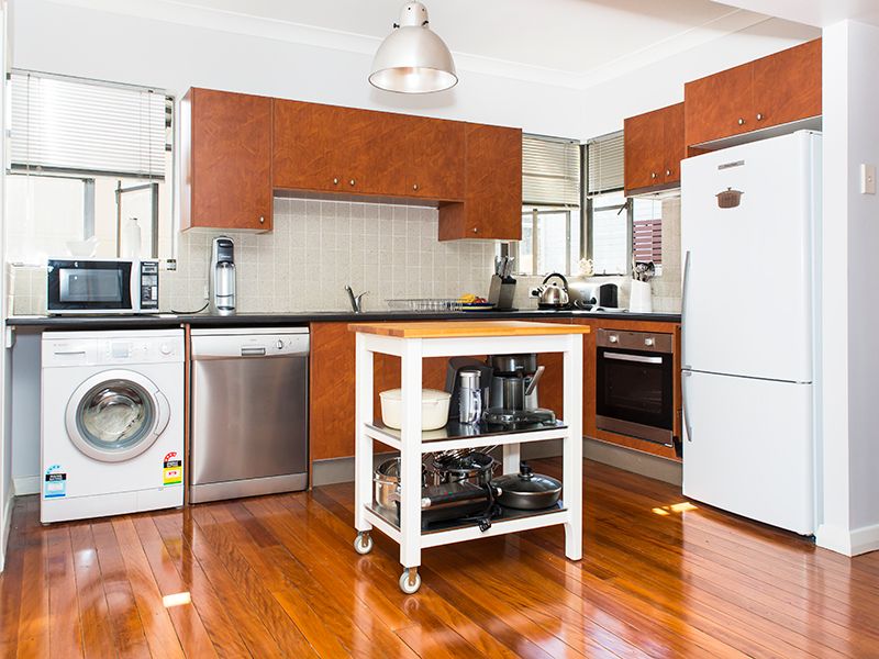 2/430 Sandgate Road, ALBION, QLD 4010