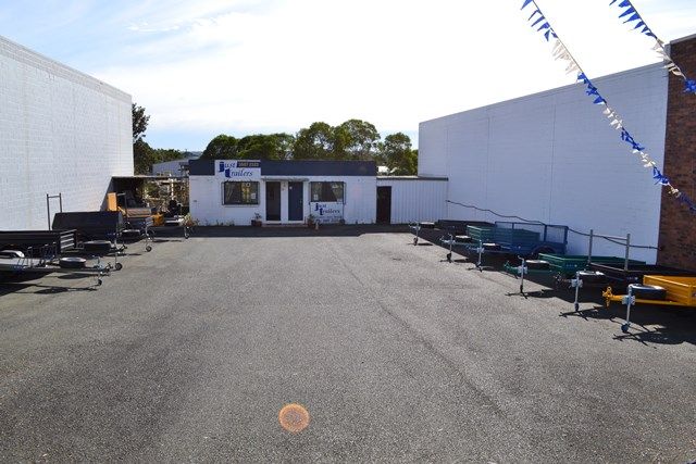 61 Logan River Road, BEENLEIGH, QLD 4207