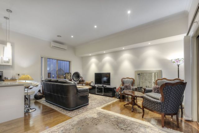 3/81 St Vigeons Road, Reservoir, VIC 3073