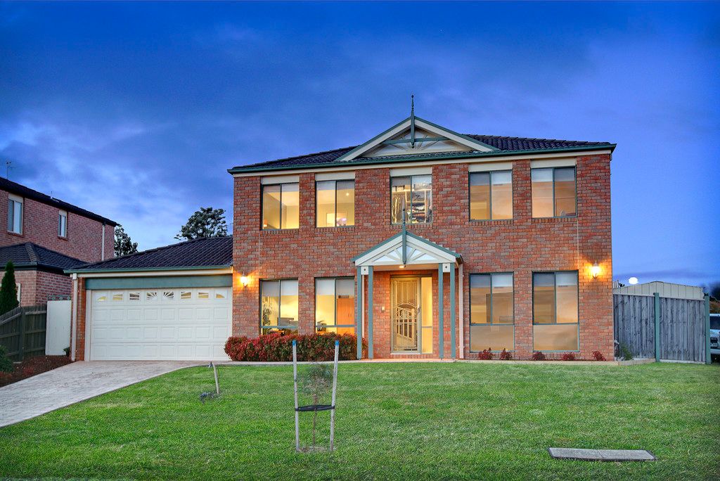64 John Ryan Drive, South Morang VIC 3752