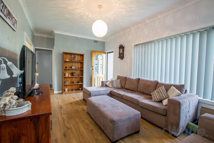 55 Blanch Street, Shortland, NSW 2307