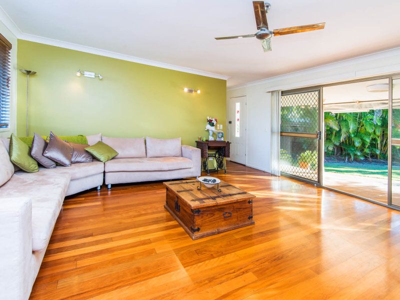 3 O'Grady Drive, Paradise Point, QLD 4216