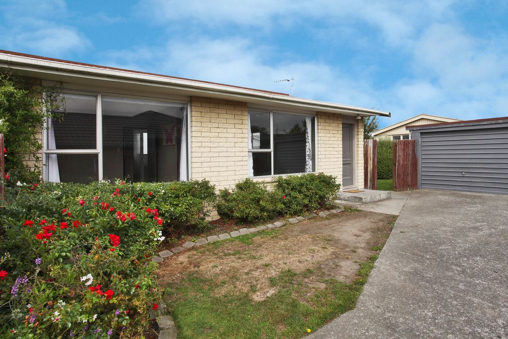 4/16 Seymour Street, Hornby, Christchurch City